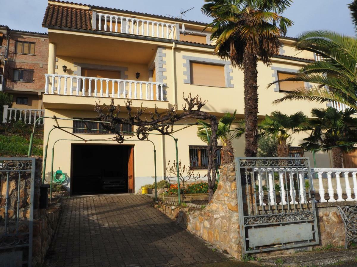 El Cerezo Villa Ciudad-Rodrigo Kültér fotó
